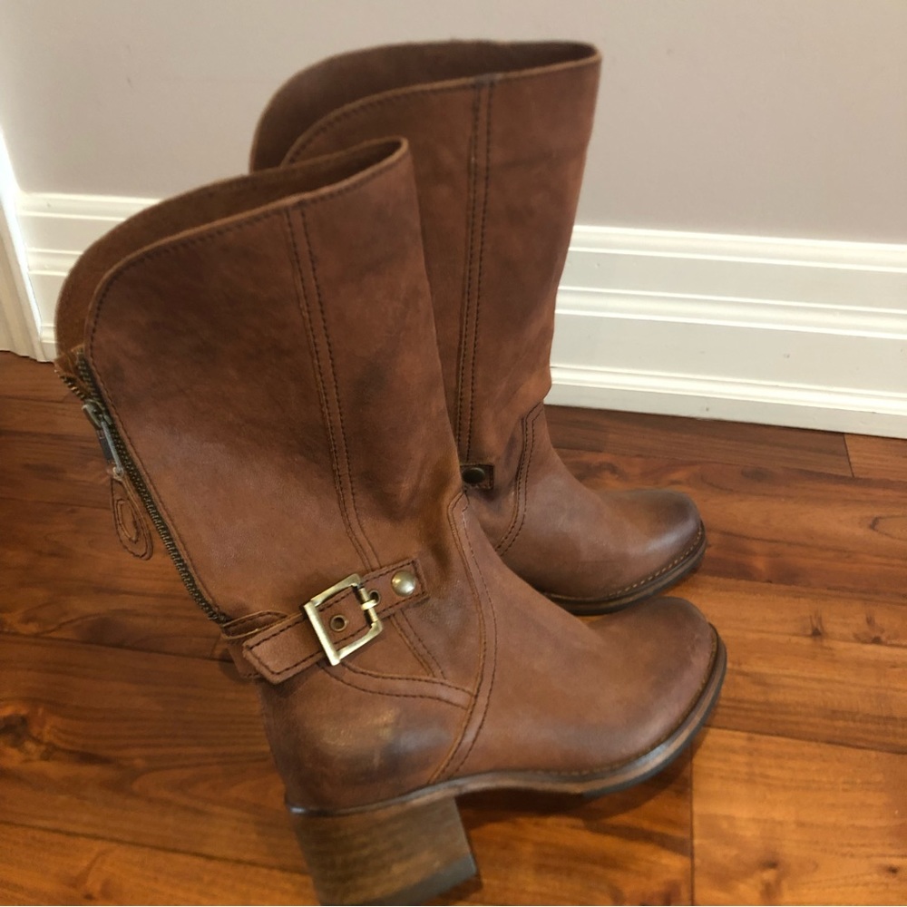 Johnston Murphy Vero cuoio brown leather Women’s Boots - Sz 6 M  back zipper